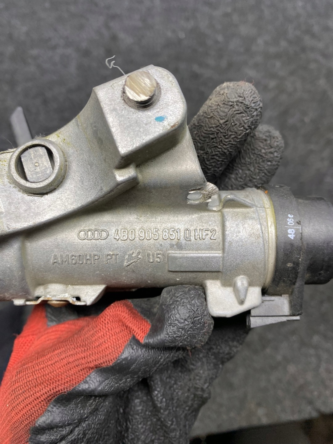 цена Vw fox замок зажигания ключ 4b0905851q