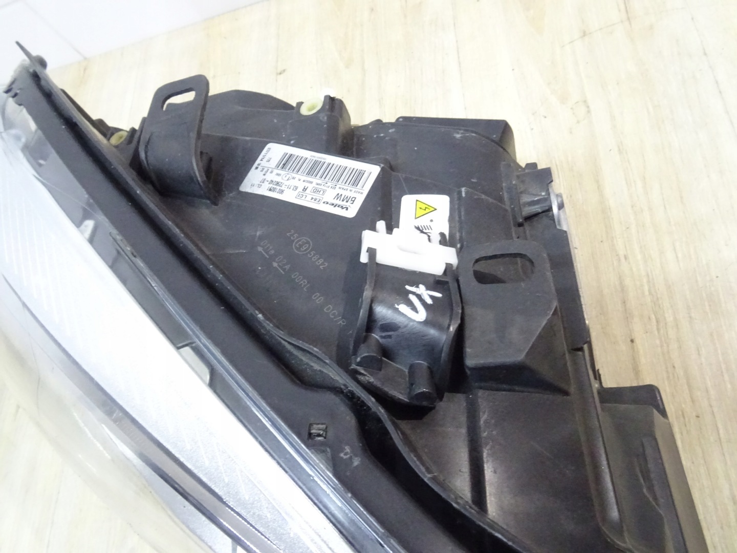 Фара  права bmw x1 e84 рестайл ксенон лед 7290240-07 llu дешевше