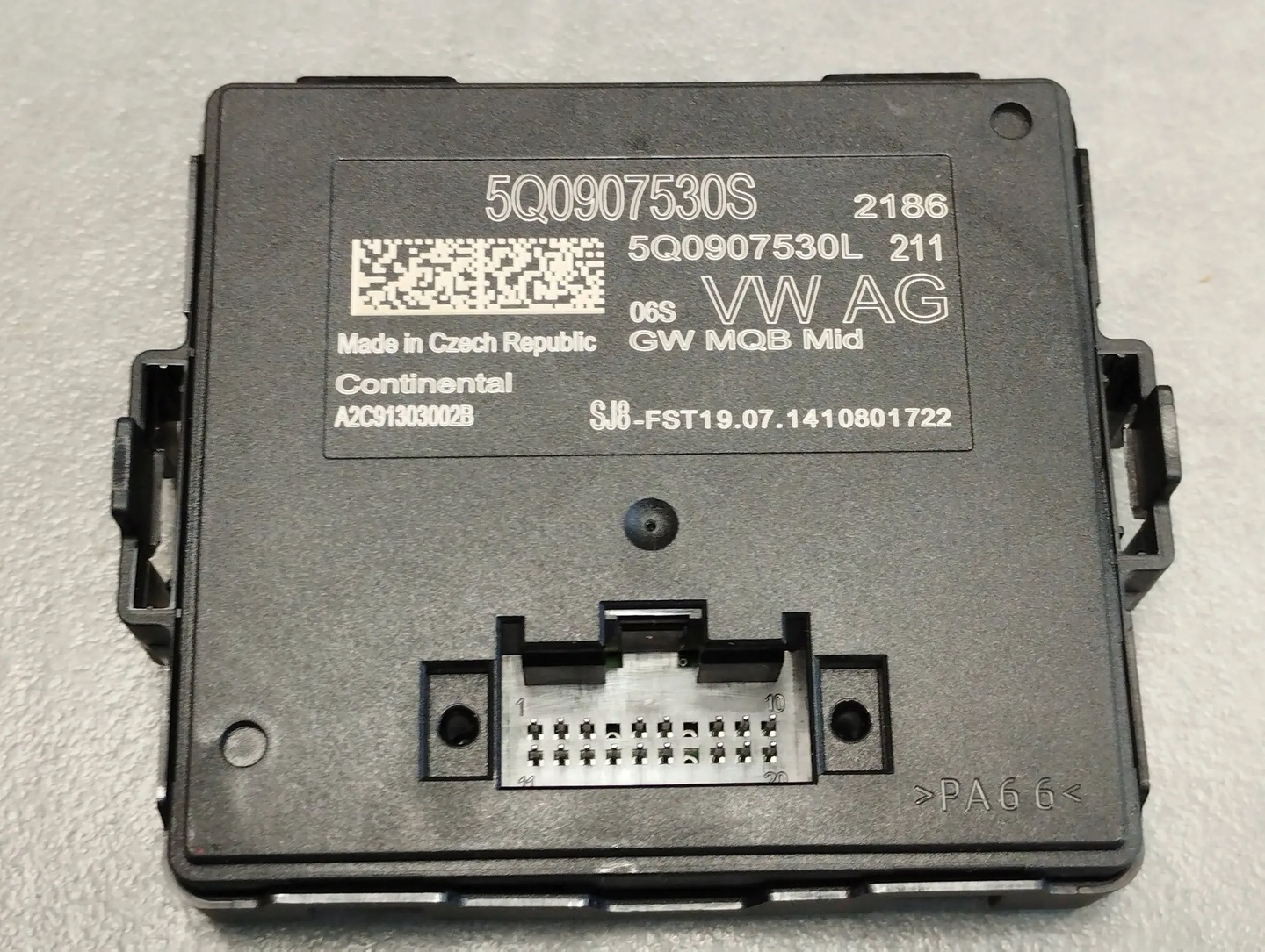Audi A3 8V GATEWAY MODULE 5Q0907530S