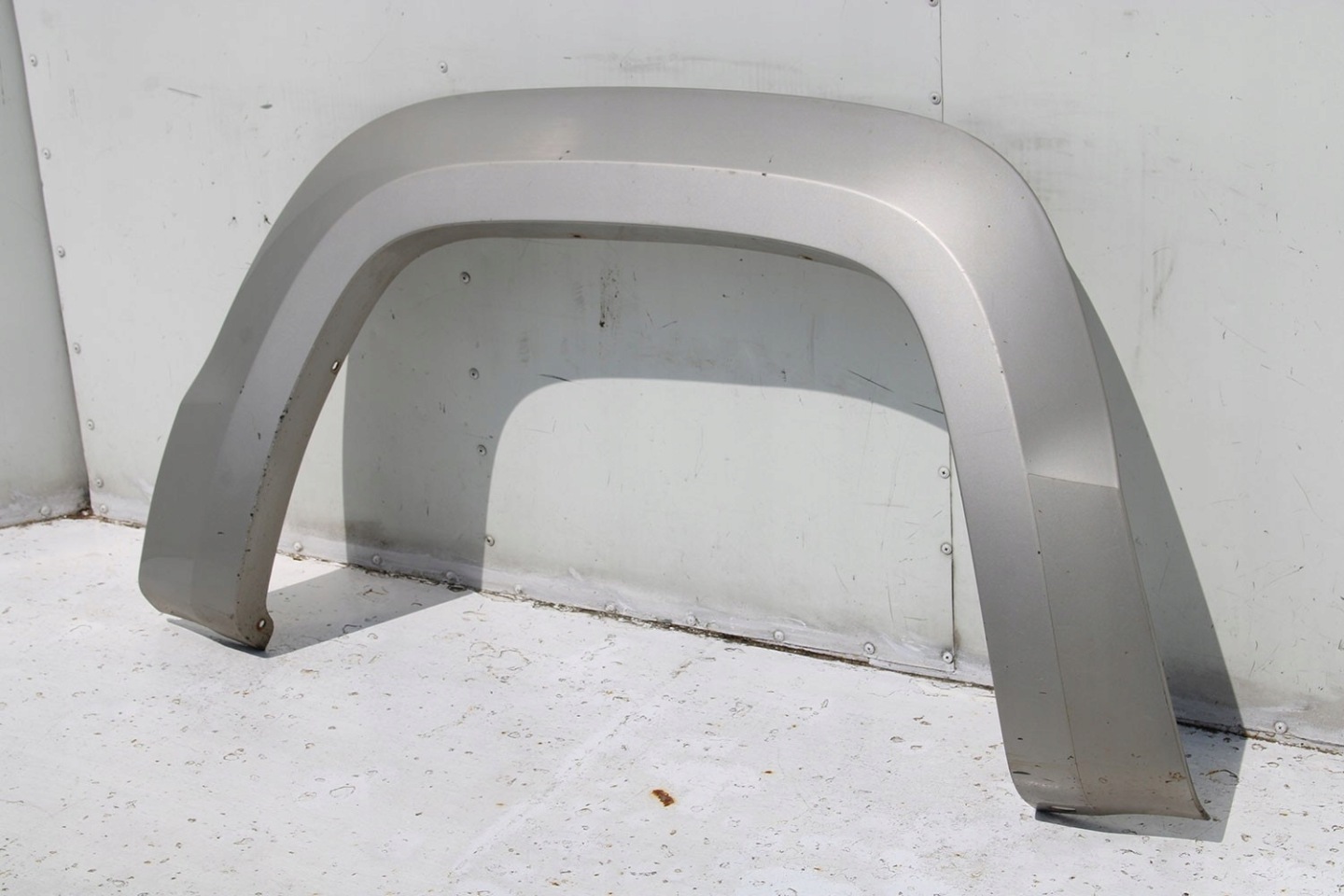 Vw amarok накладка крыло зад 2h7853817 2h7853818 2h7853817a 2h7853818a 2 с разборки