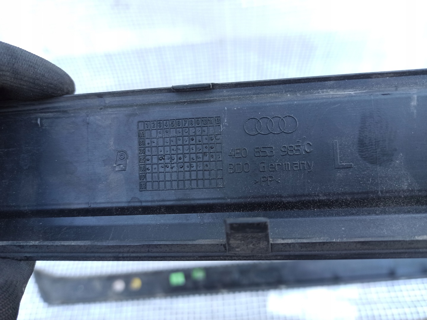 Audi s8 d3 молдинги порог накладки комплект оригинал 4e0853985c 4e0853986c заказать онлайн