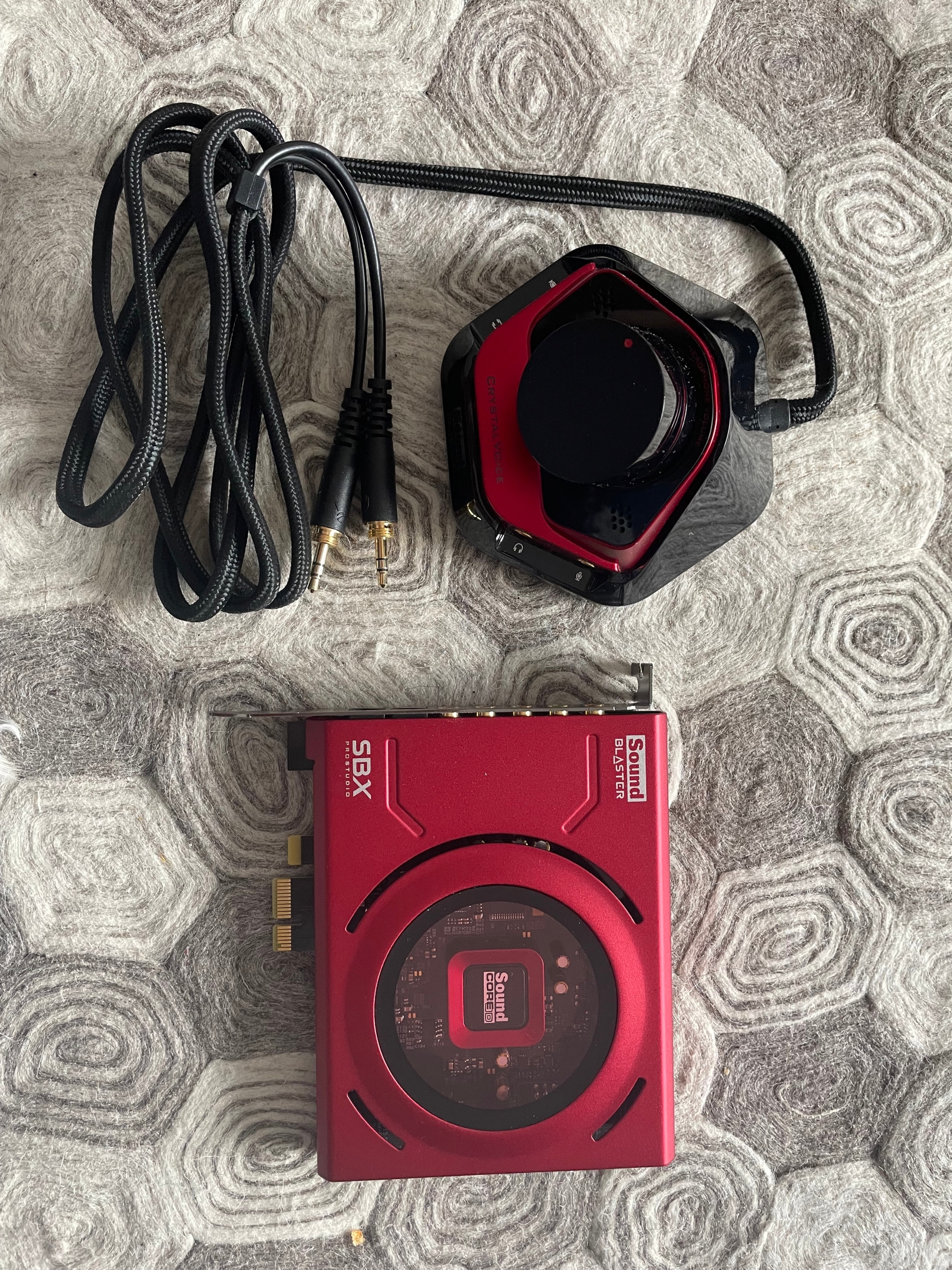 SoundBlaster (無線ヘッドフォン) Sound Blaster EVO Zx | 高音質オーディオと高性能ボイス機能を