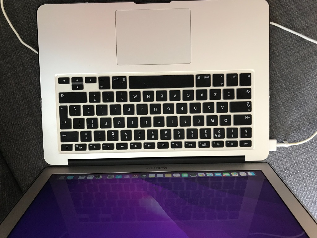 Apple MacBook air 2015 8GB 250GB　13インチ MacBook Air (13-inch, Early 2015) - 技術仕様 - Apple