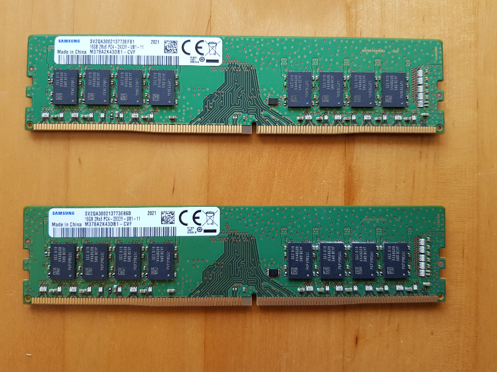 PC/タブレットM378A2K43DB1-CVF [DDR4 PC4-23400 16GB]×2 - PC周辺機器