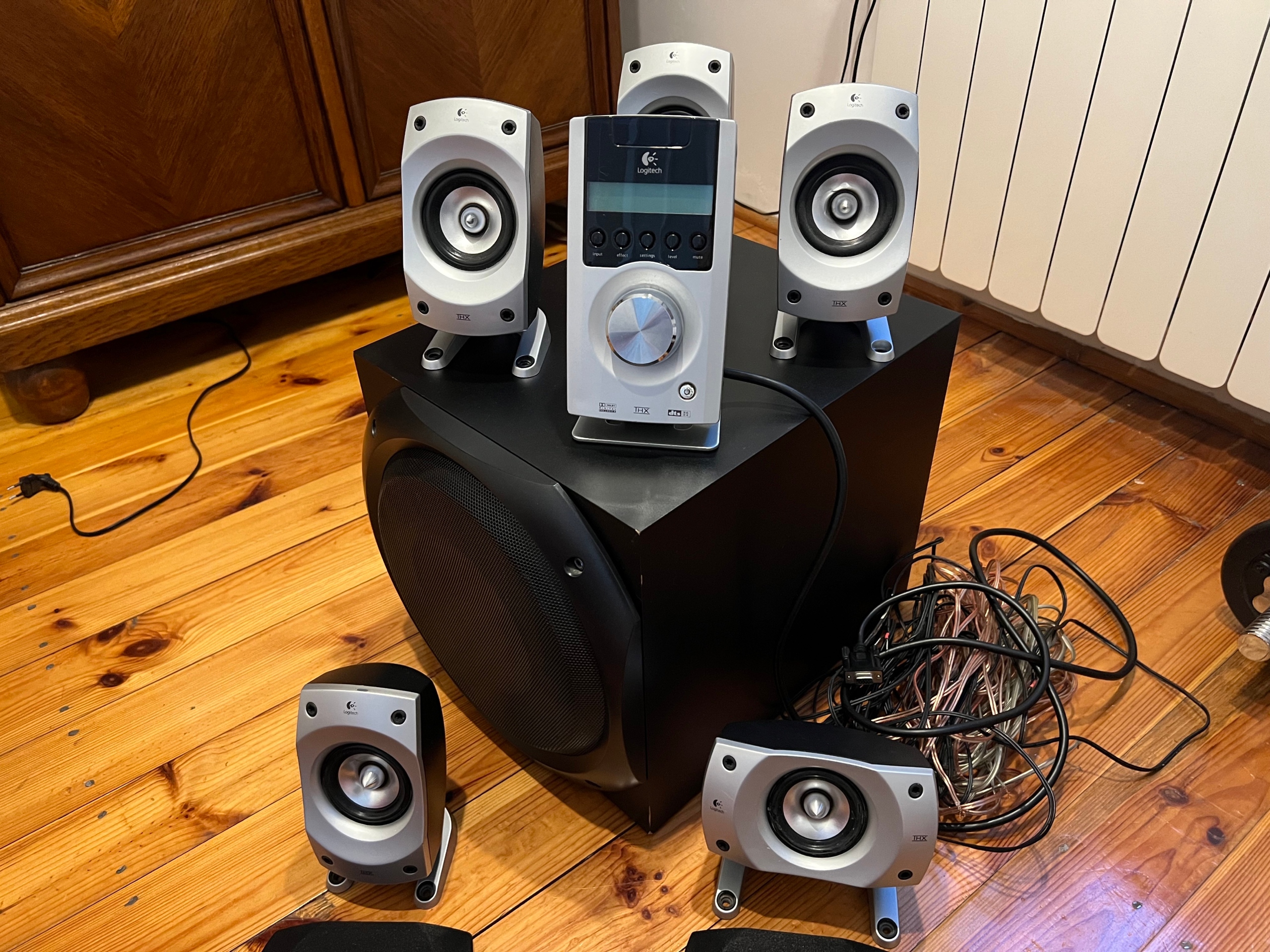 Домашний кинотеатр колонку logitech z5500 сабвуфер - купить в DARSTAR