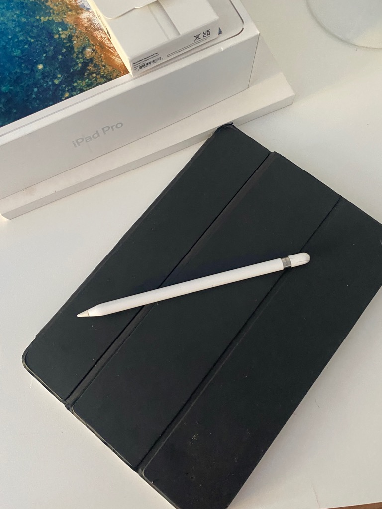 10.5インチiPad Pro 64GB + Apple Pencil Ipad pro 10,5 64gb apple pencil клавиатура пленка pap - купить в