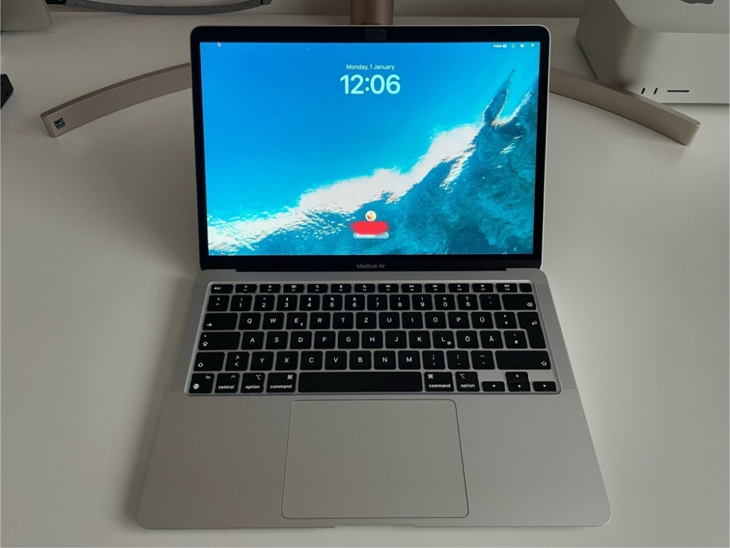 Apple macbook air m1 8gb 256gb серебряный qwertz - купить в DARSTAR