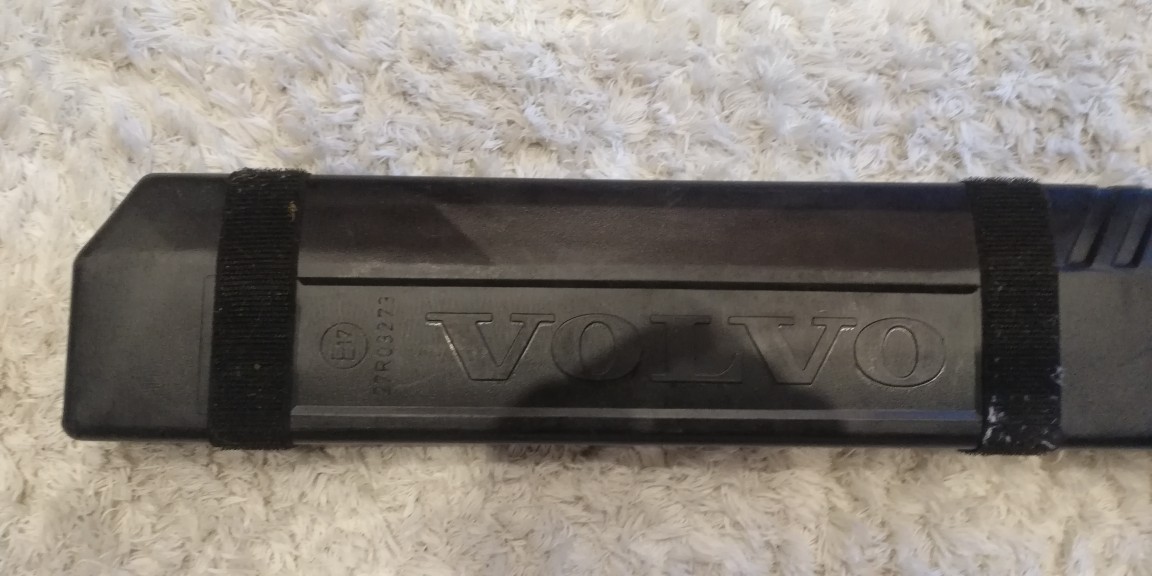 Volvo аварийный треугольник предупреждение новый неиспользованный ...