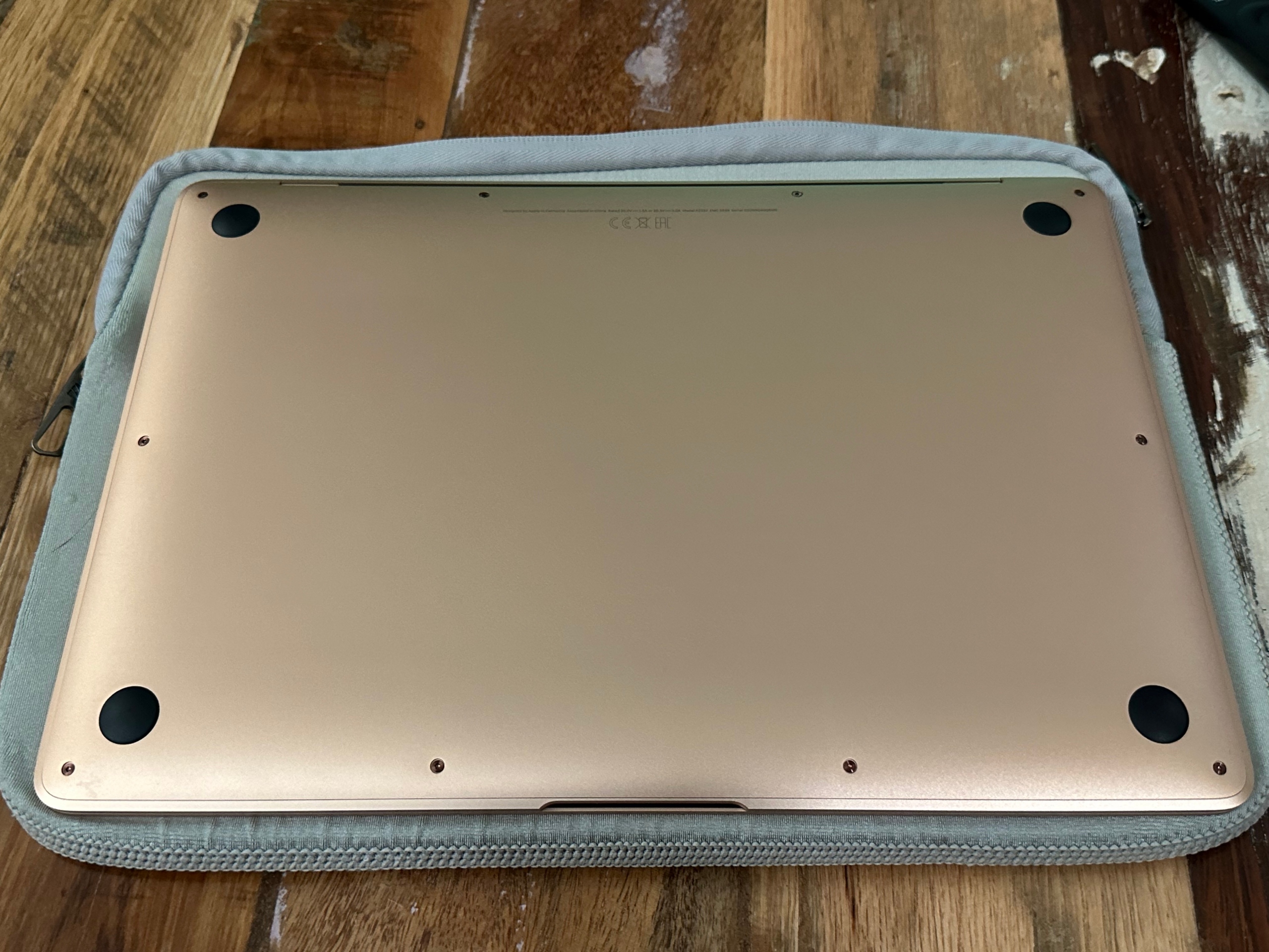 MacBook Air ゴールド M1 16GB 13.3インチMacBook Air [整備済製品] 8コアCPUと7コアGPUを搭載