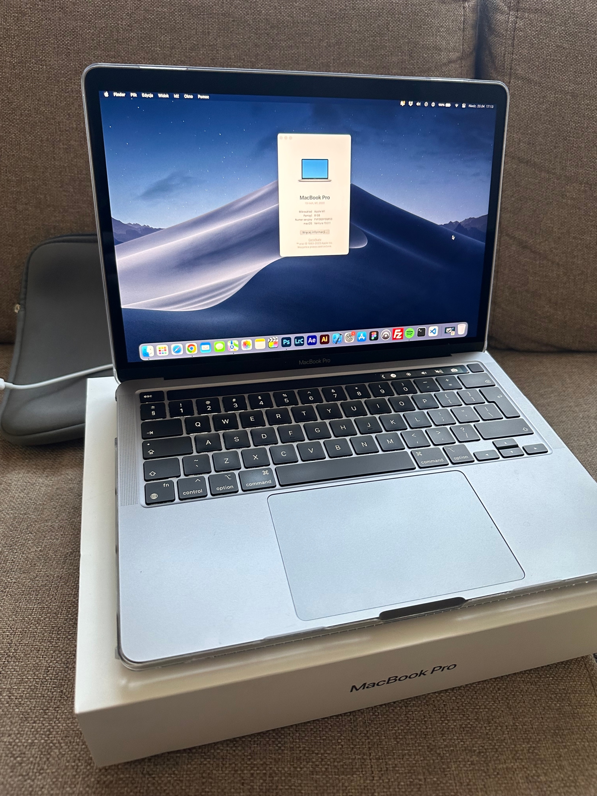 Apple MacBook Pro 13インチ M1 256GB 8GB 良品 Купити б/у Apple MacBook Pro 13, 2020 M1 (256GB) (MYD82) — ціни