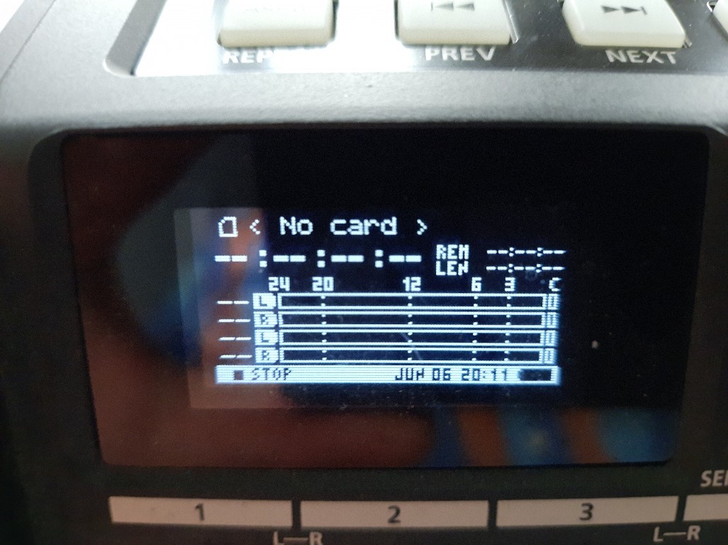 Roland r-44 - купить в DARSTAR