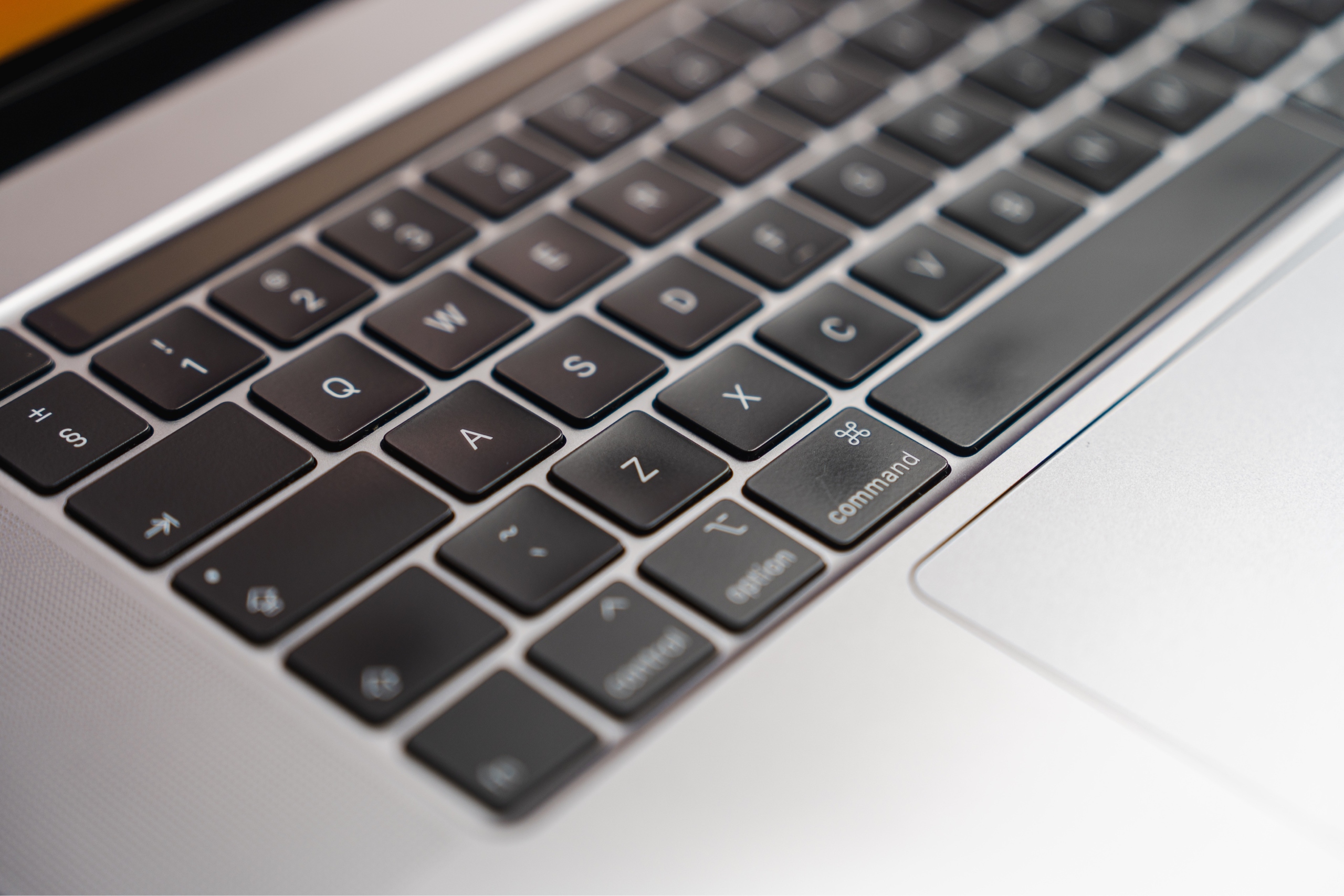 Macbook pro 16” intel core i9 32gb nvidia 1tb 4gb gpu - купить в