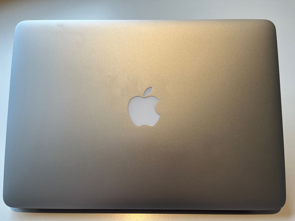 Mac book air 13 (early 2014) - купить в DARSTAR