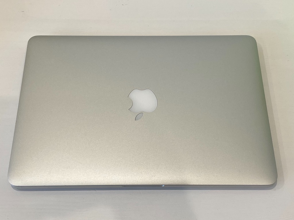 Apple macbook pro 13