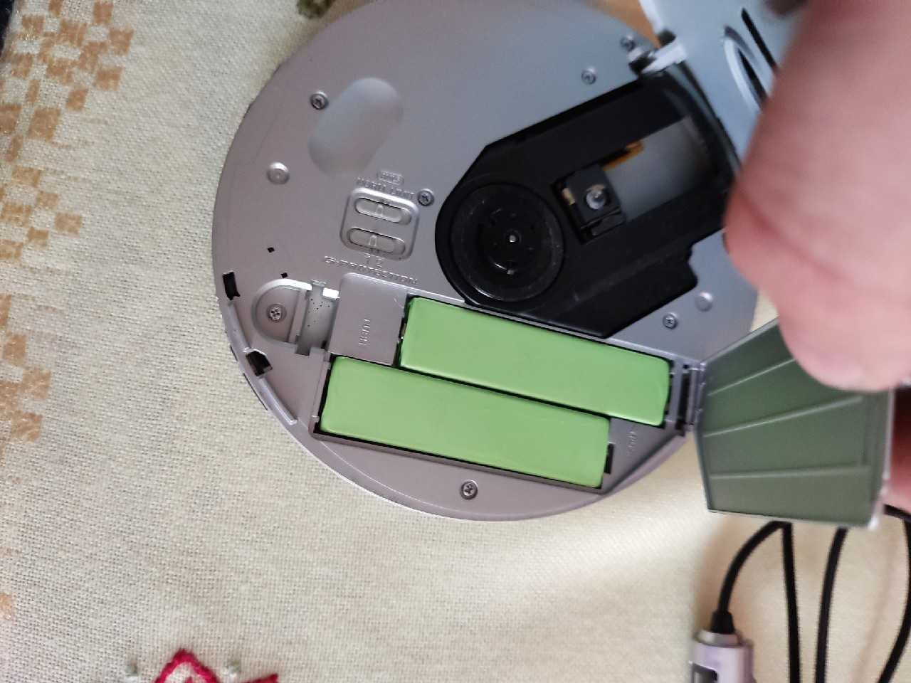 Discman sony d-ej1000 топовый модель оптический out - купить в DARSTAR