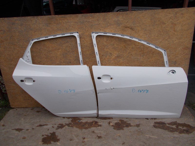 DOOR REAR PART REAR. RIGHT SEAT IBIZA 08
