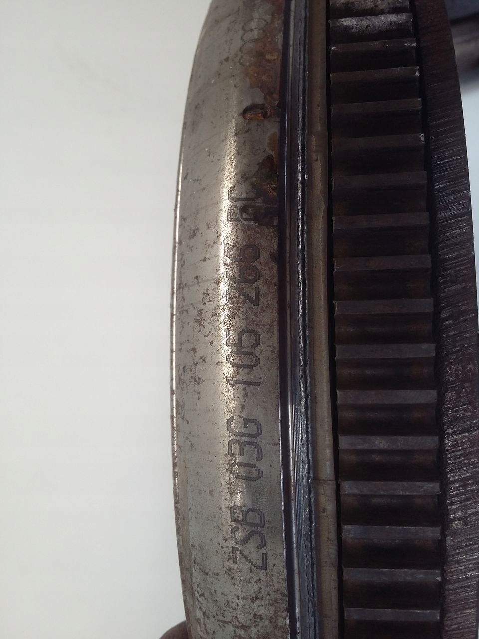 wheel flywheel VW Passat B6 2,0 TDI 03G105266BC