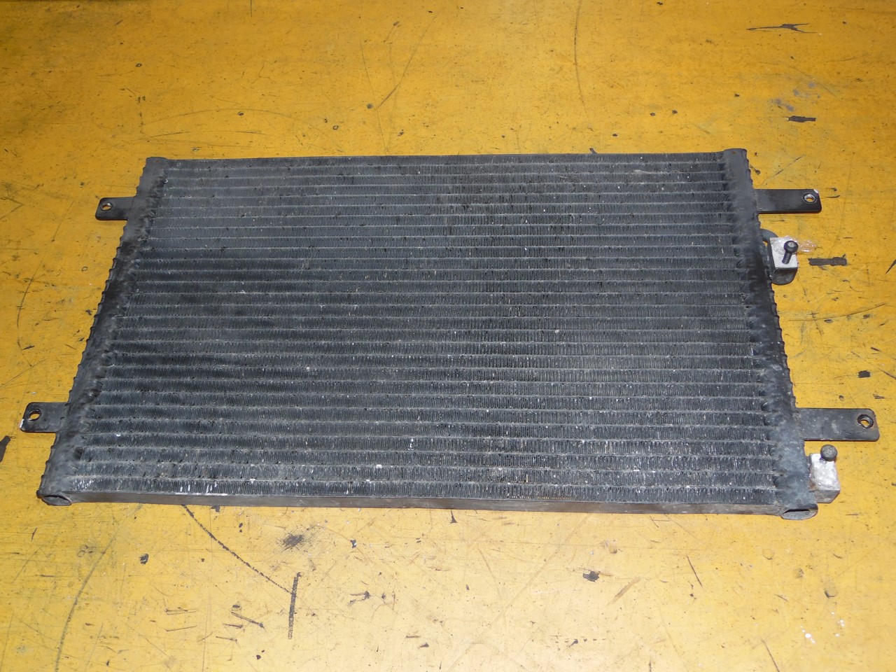 KONDENZÁTOR klimatizaci VW 7M0820413F