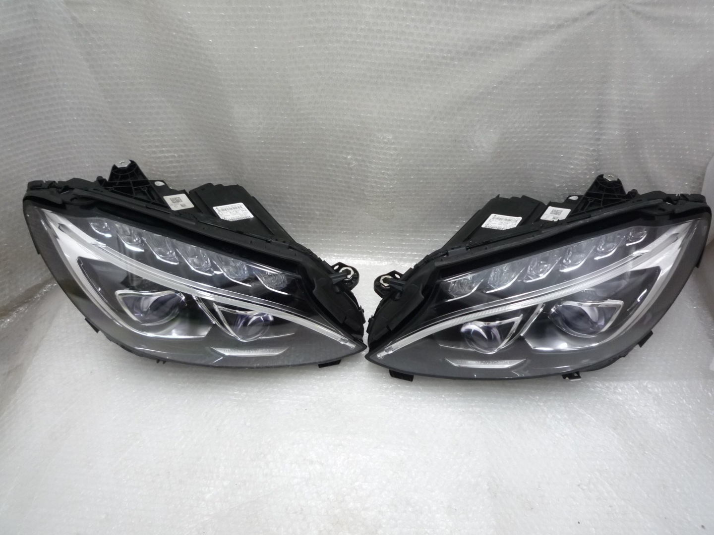 lights Mercedes C Klasa W205 Full Led left right