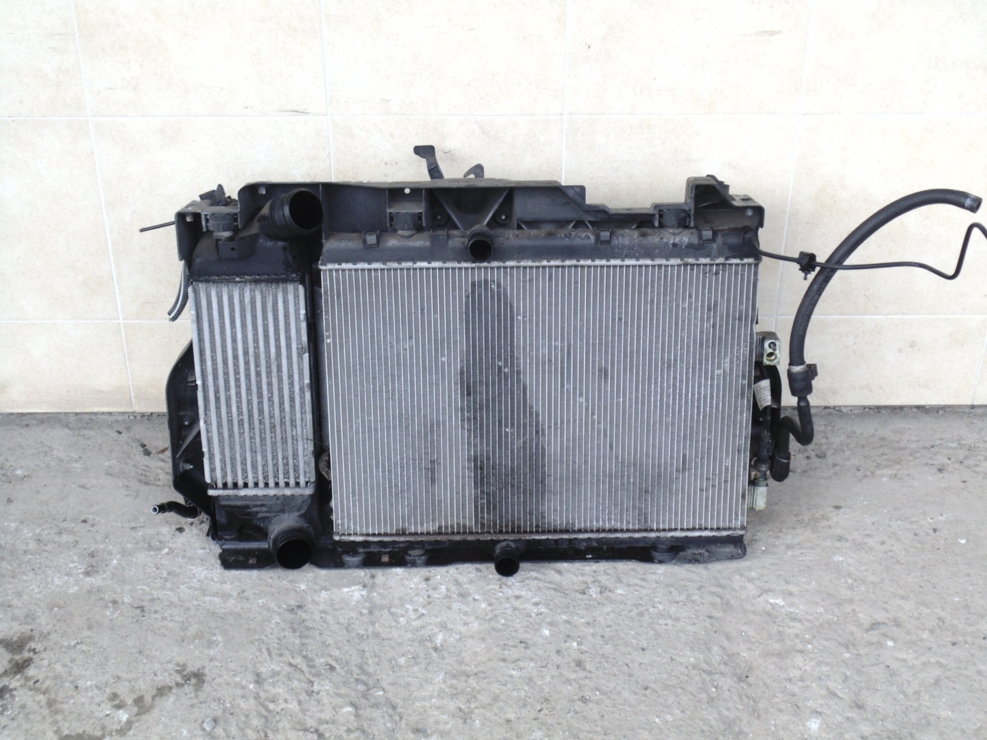 support panel for radiators pillar KOMPLET PEUGEOT 407 2.0HDI