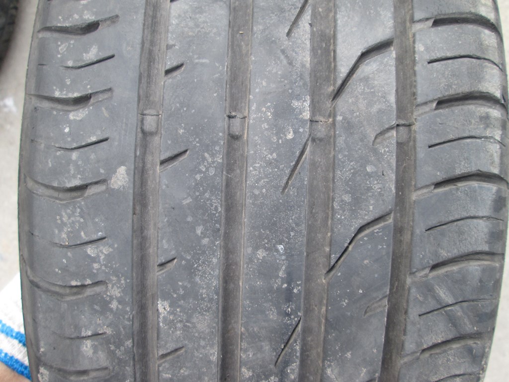 wheels discs tyres Nissan Juke 17"