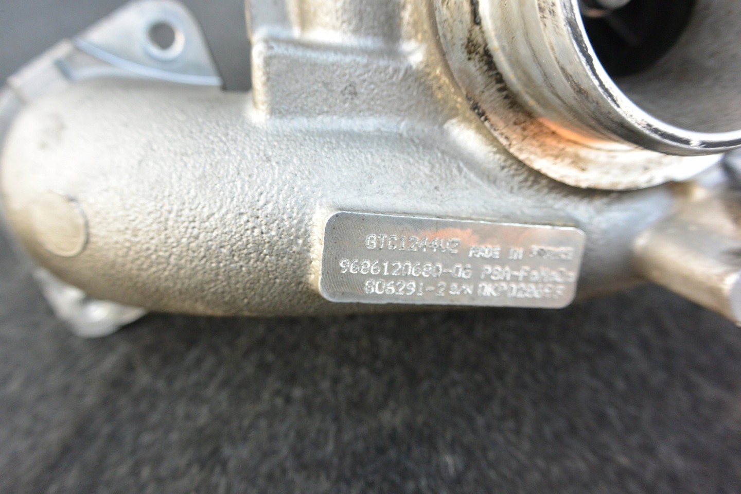 TURBO FOMOCO VOLVO 1.6D S60 V60 II LIFT