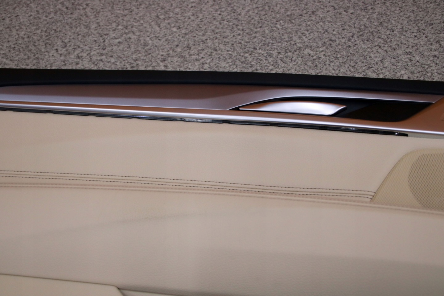 BMW 6 G32 GT side upholstery door left left rear part