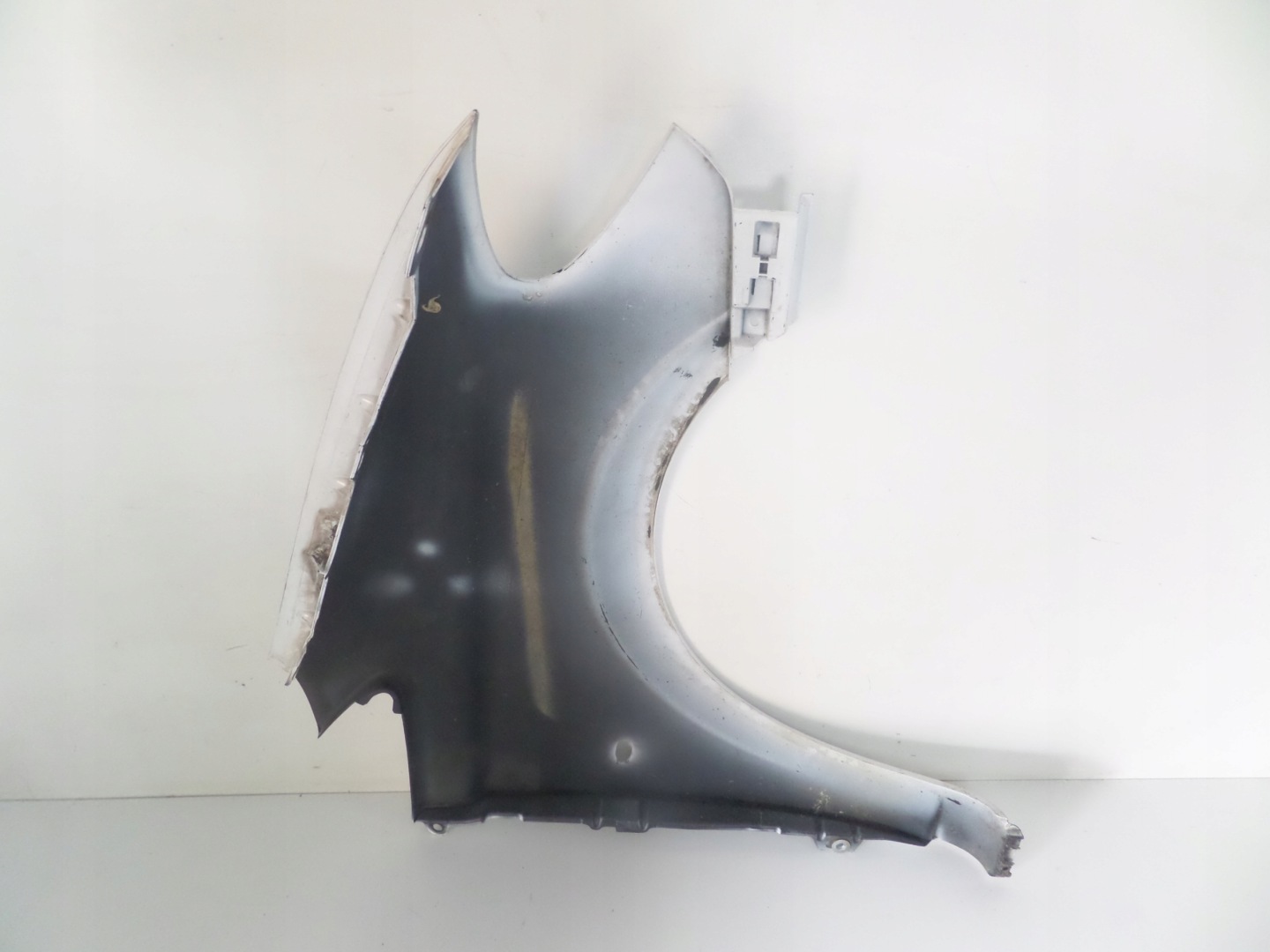 fender front front left MERCEDES VITO VIANO 04