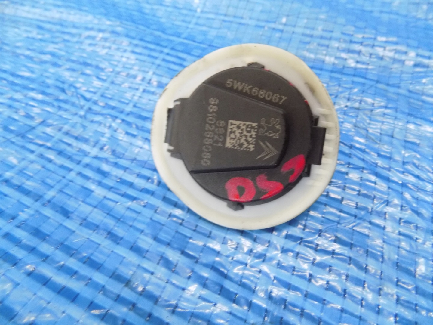 Crashsensor Drucksensor rechts vorne CITROEN DS7 9810268080