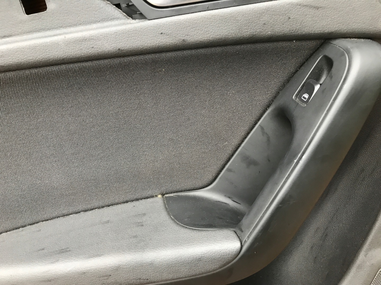 AUDI A4 B8 side upholstery left rear part EU 0220