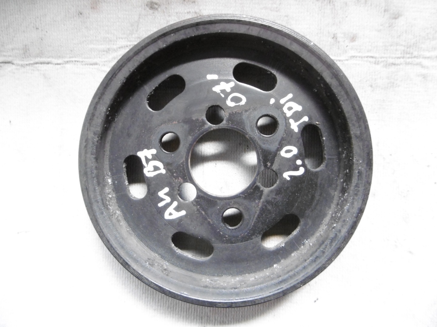 pulley POMPY WSP. AUDI VW SEAT 038145255B