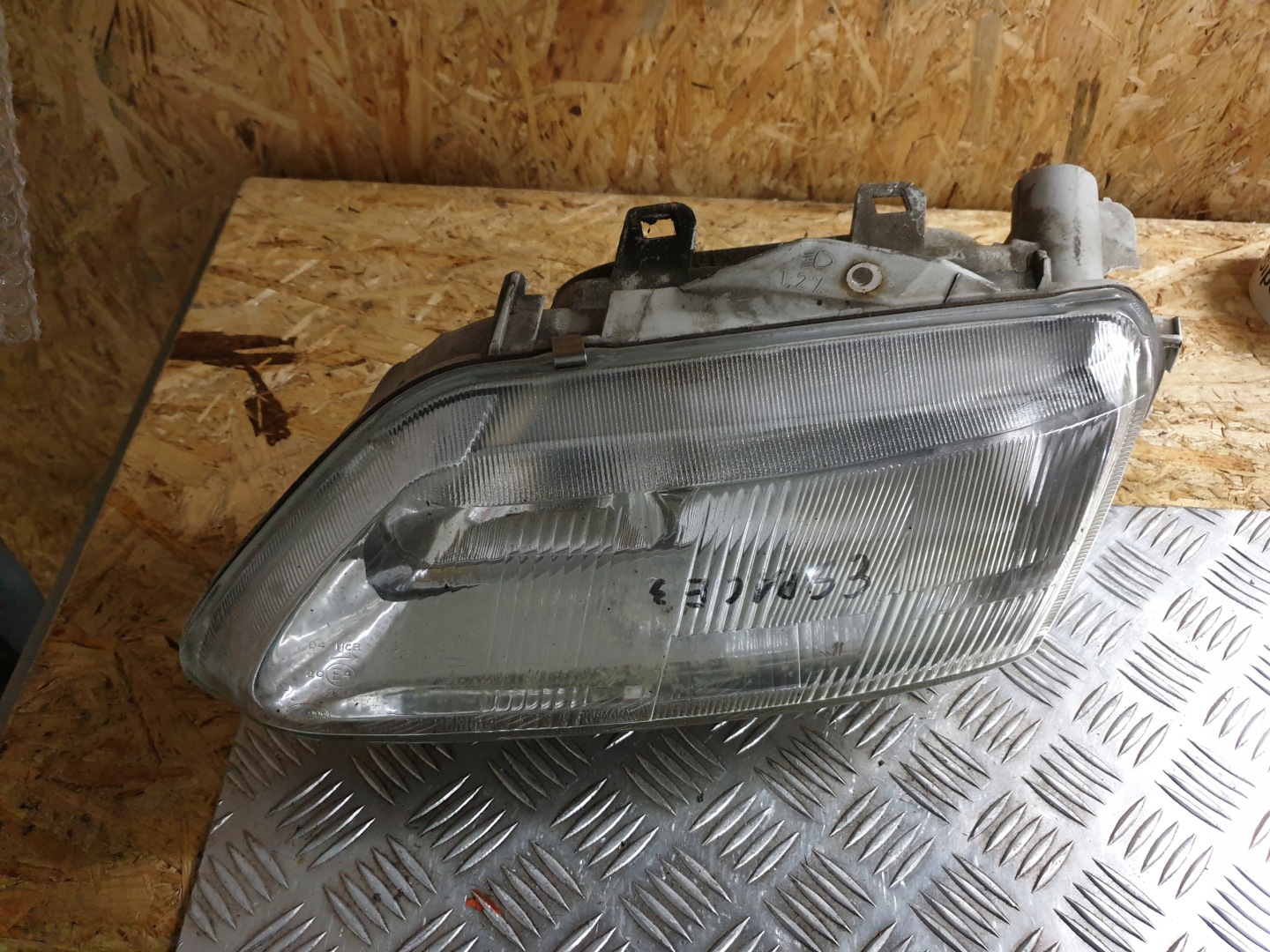 far lijevi prednji dio Renault Espace III