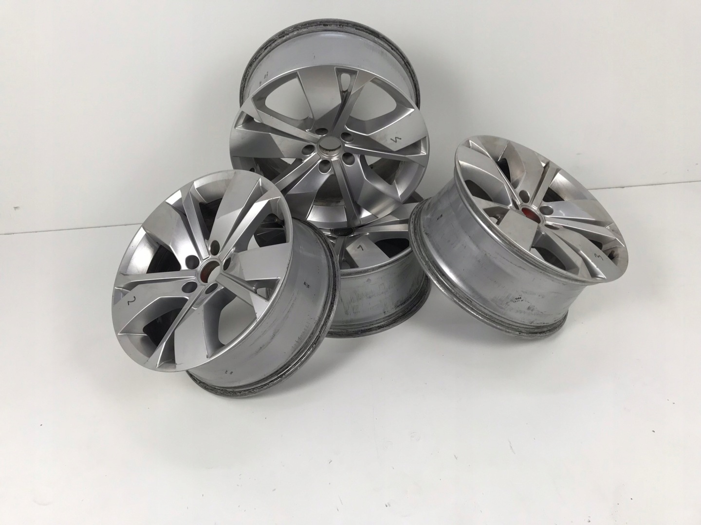 VW TOUAREG III discs 18 CALI 8J ET25 760601025A