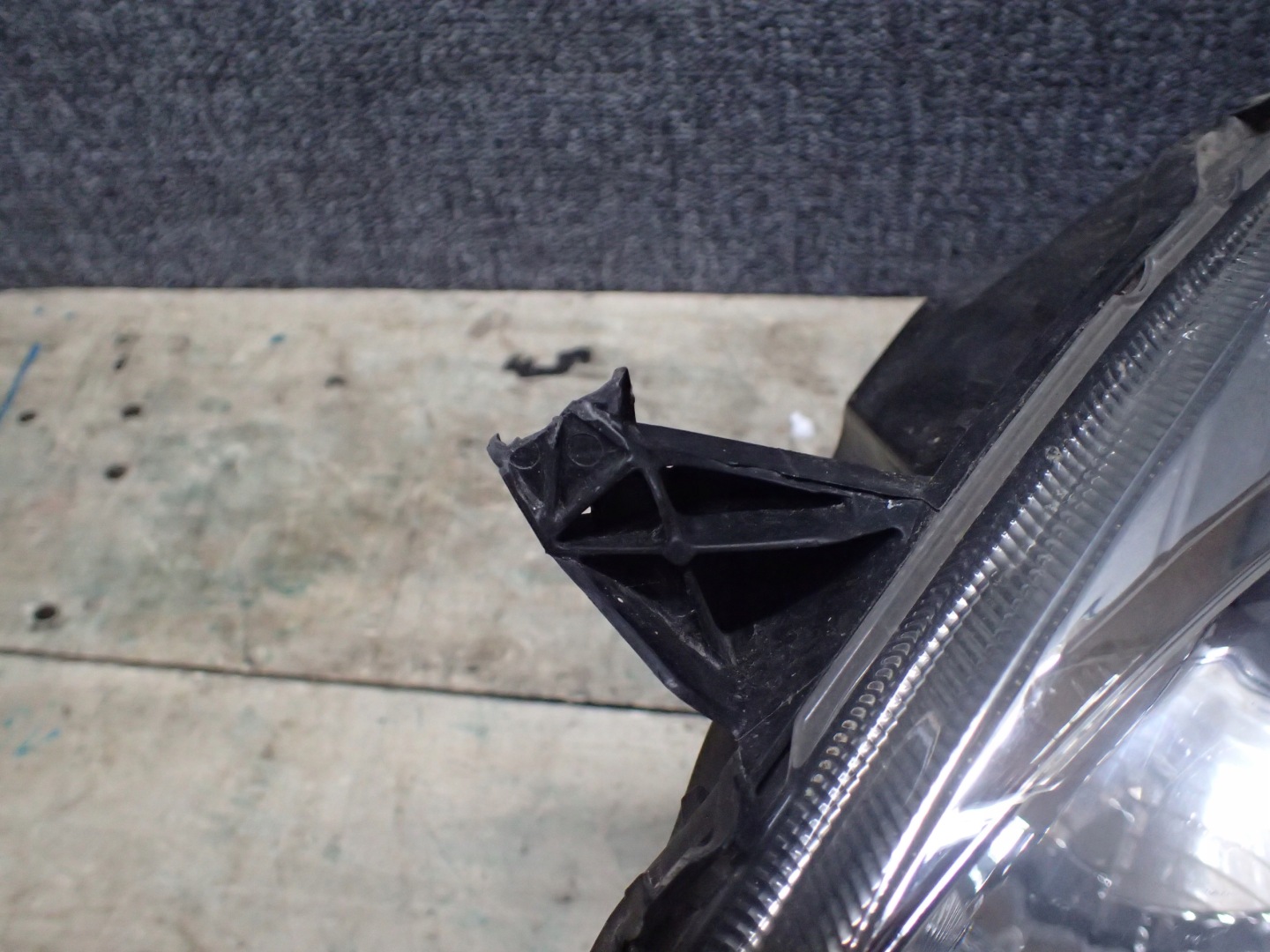 LIGHT FRONT RIGHT NISSAN MICRA K12