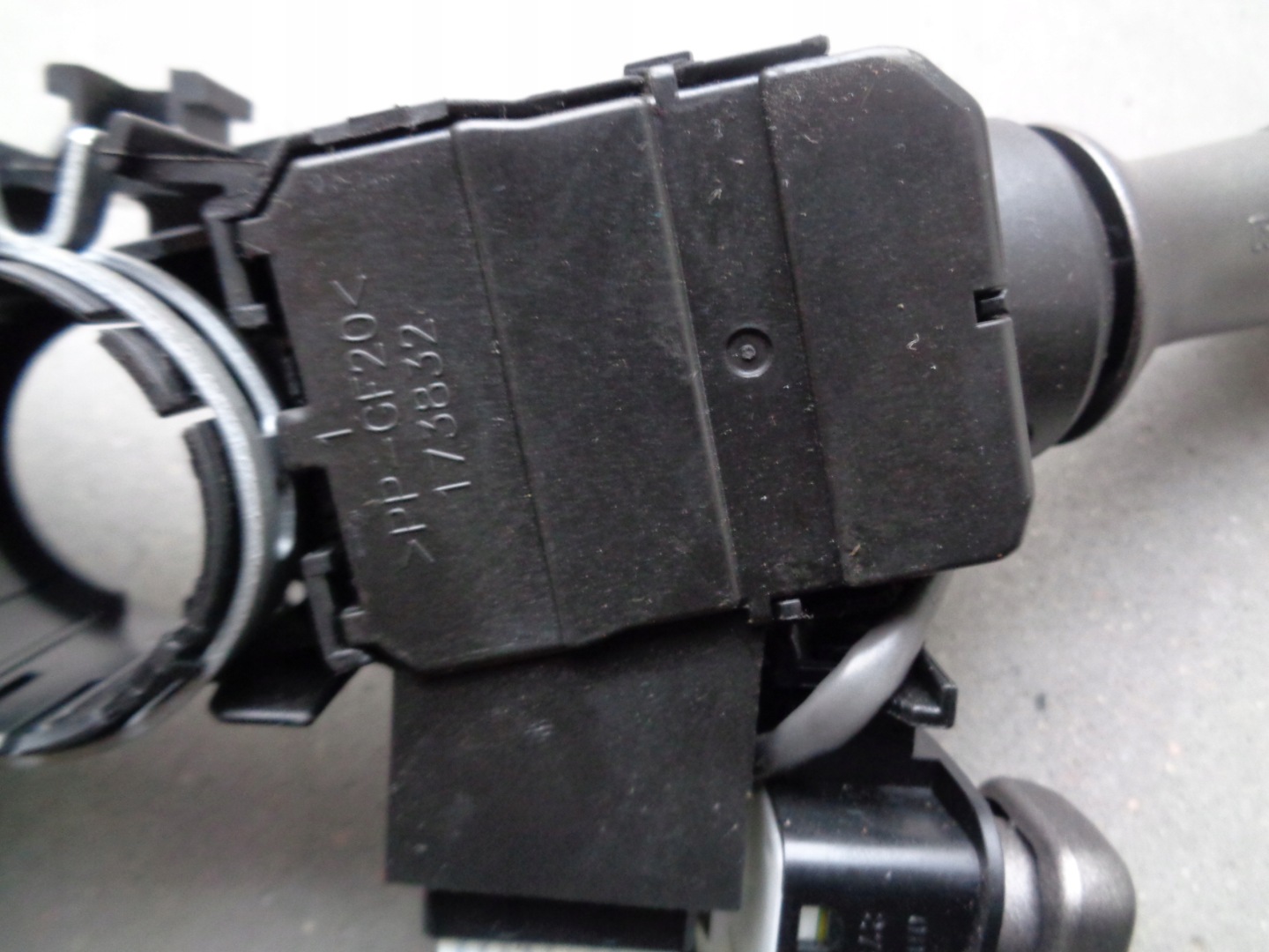 DEVIO LUCI DEVIO MANETKA Pulsante LEXUS LS 460 IV 07