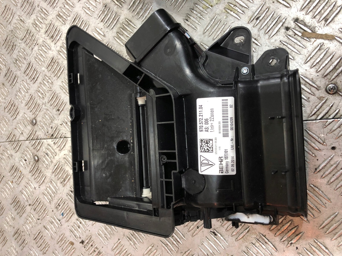 DOLOT KANAL luft links PORSCHE PANAMERA 970 1
