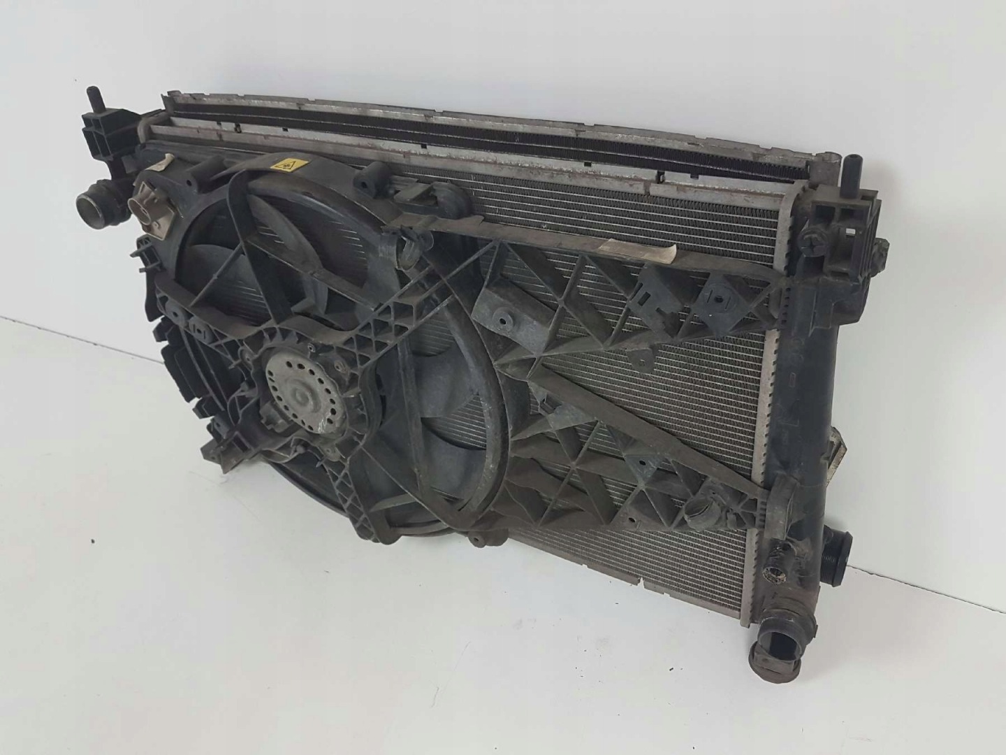 FIAT DOBLO II COMBO D 1.6JTD radiator KOMPLET