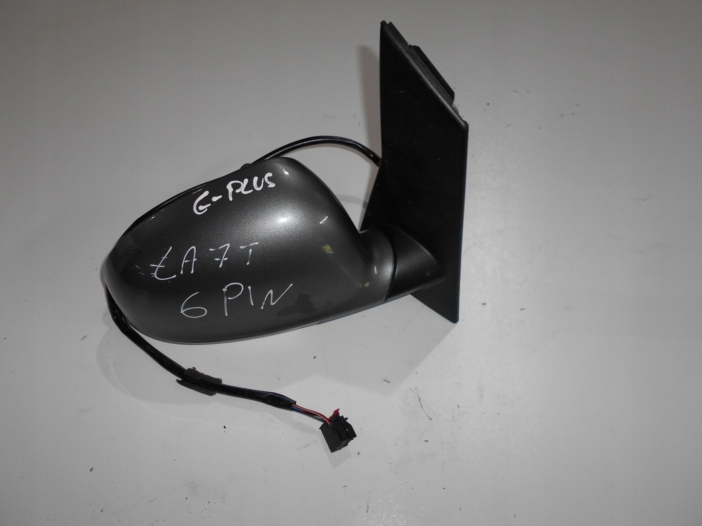 VW GOLF V plus mirror right LA7T 6 vertical EUROPA