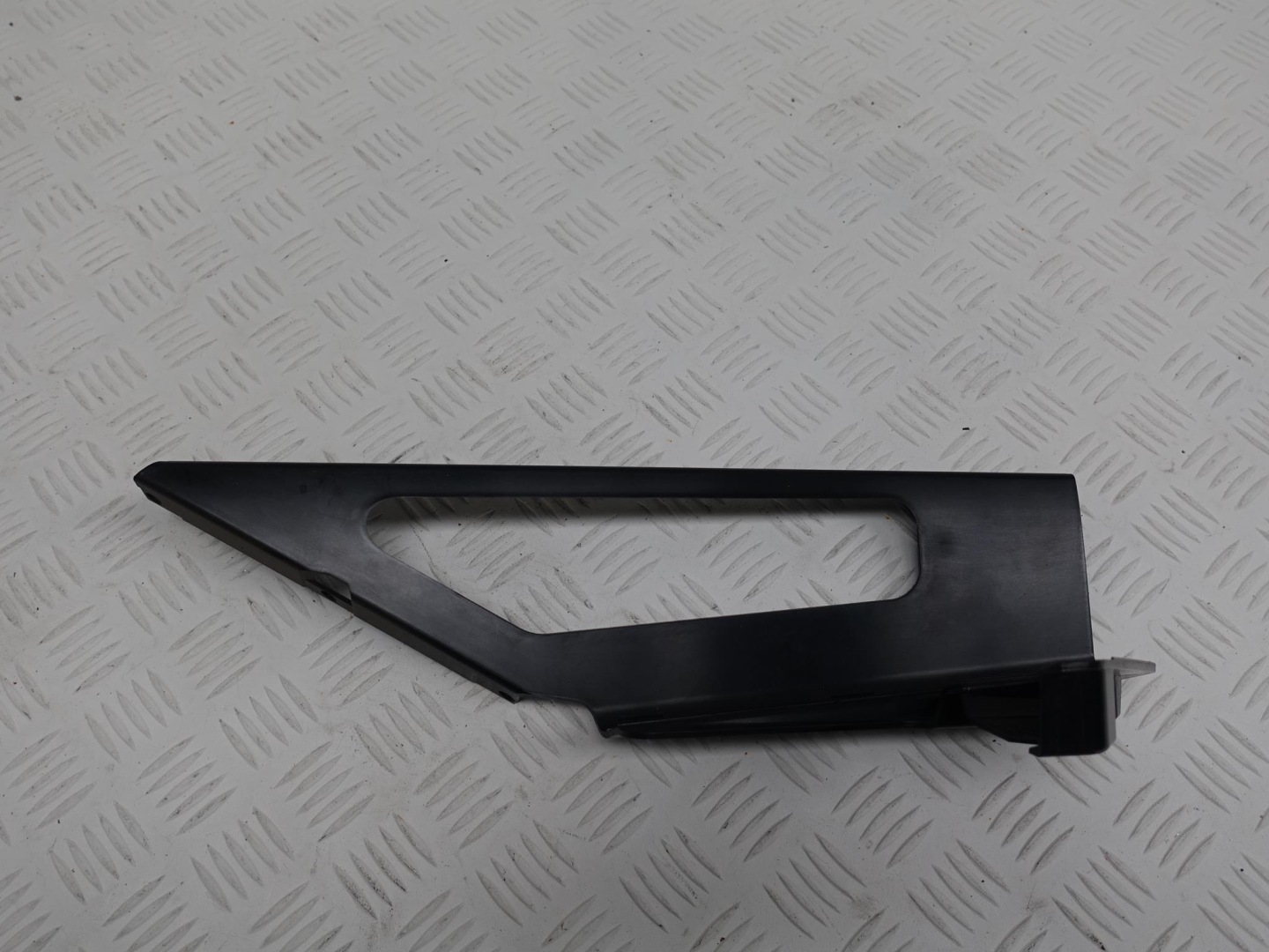 LAMBORGHINI HURACAN PANEL BLENDE ABDECKUNG 4T0853647