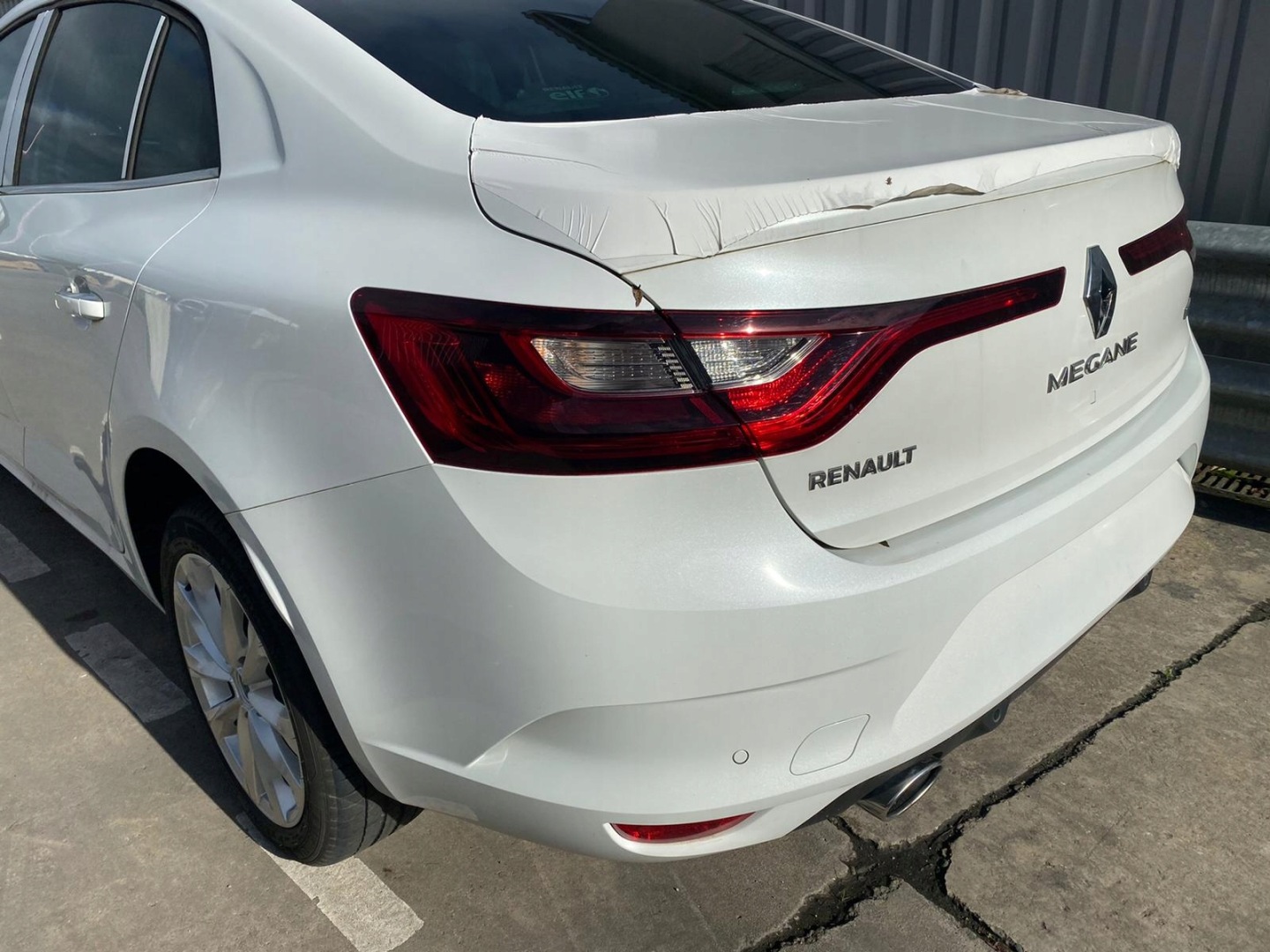 SUPPORT BUMPER 850427378R RENAULT MEGANE GRANDCOUPE