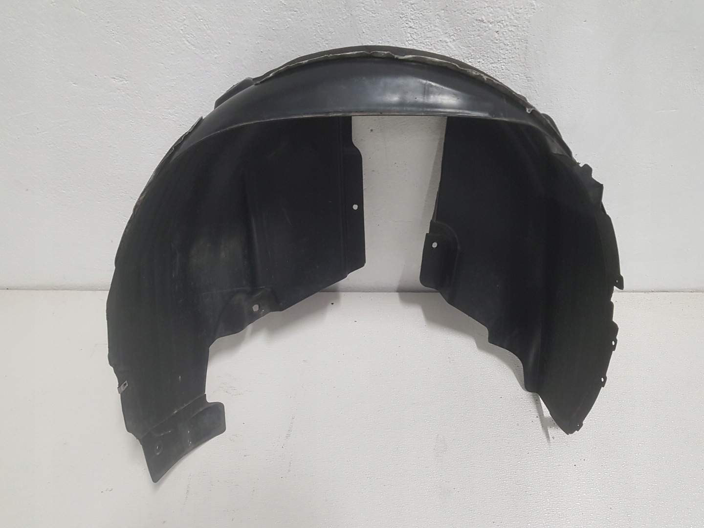 CHEVROLET ORLANDO mudguard rear. left