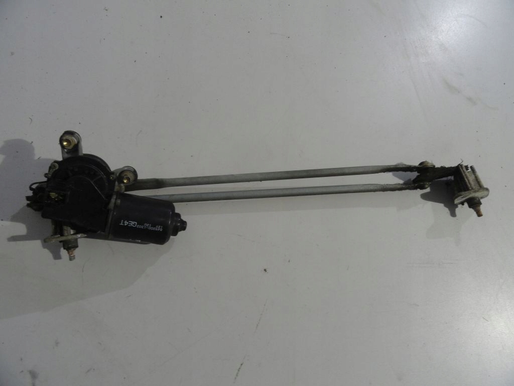 Mazda 626 lift wiper mechanism front