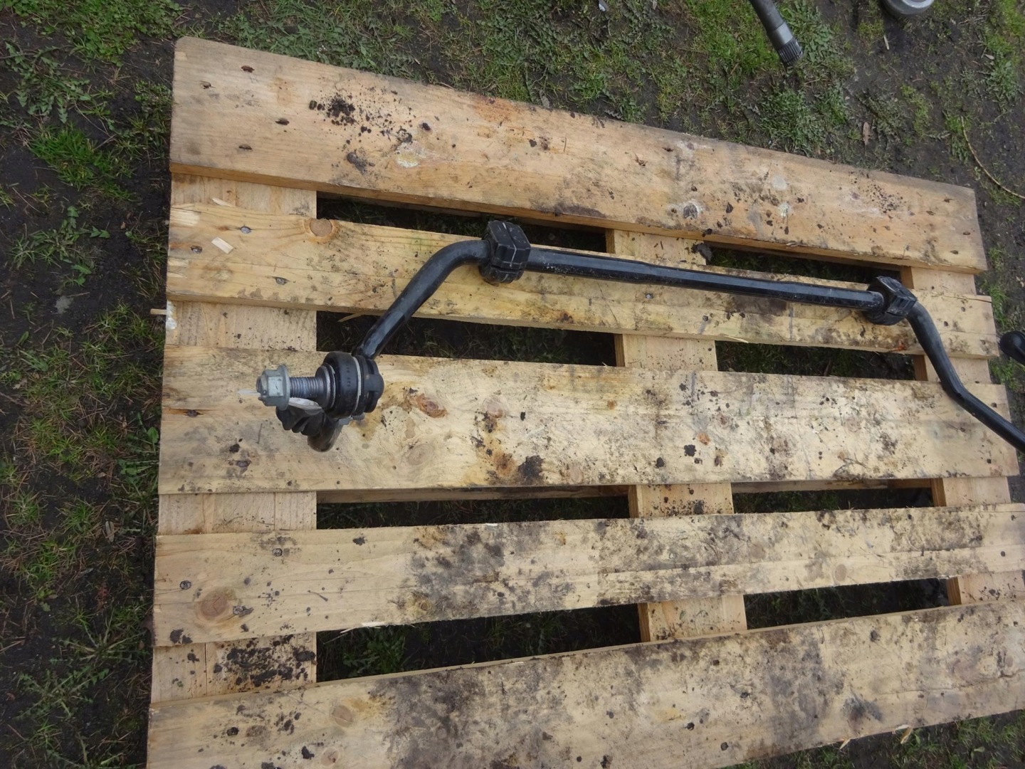 BMW 5 G30 G31 STABILIZATOR front bar 6873473