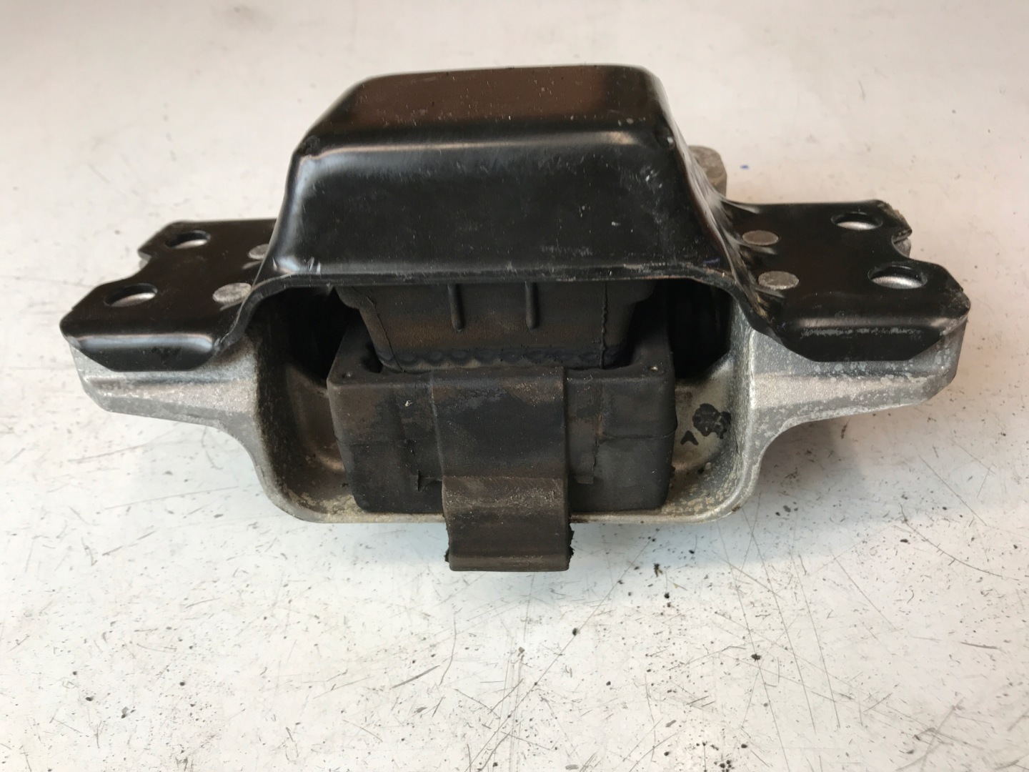 VW AUDI SKODA TDI holder engine mount 1K0199555T
