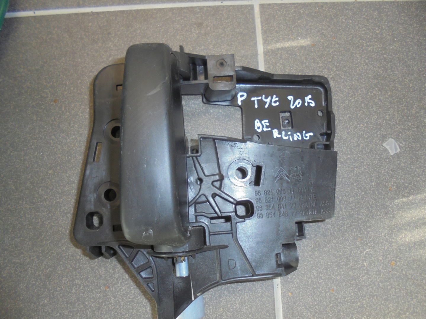 handle door side PT CITROEN BERLINGO II B9 PARTNER 2010