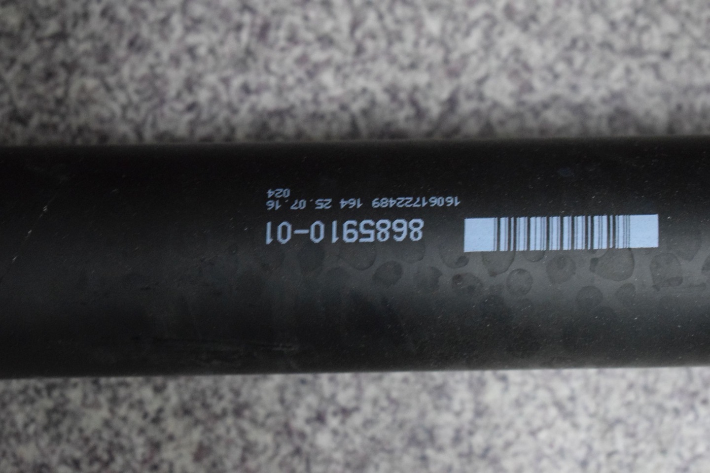 cardan BMW 5 G30 G31 2.0d 8685910