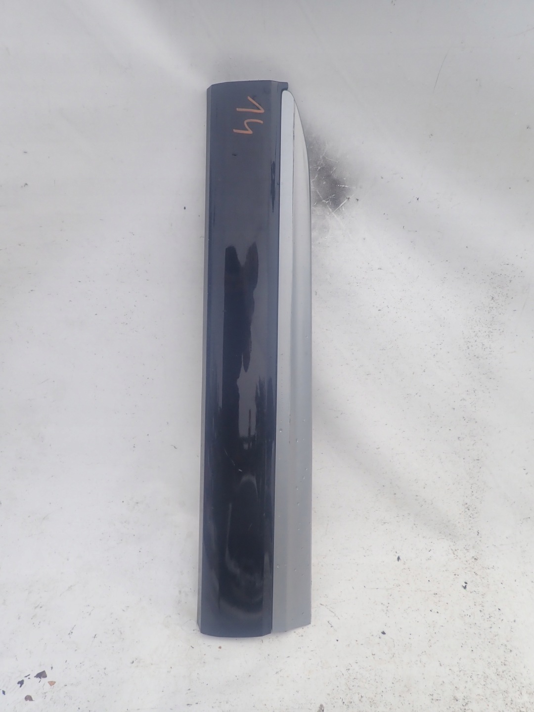 AUDI Q7 II moulding door left front 4M0853959