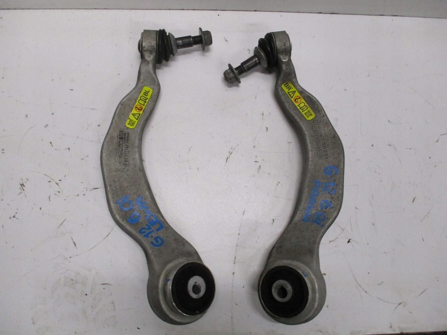 arm BMW 7 G12 6,0i front front left