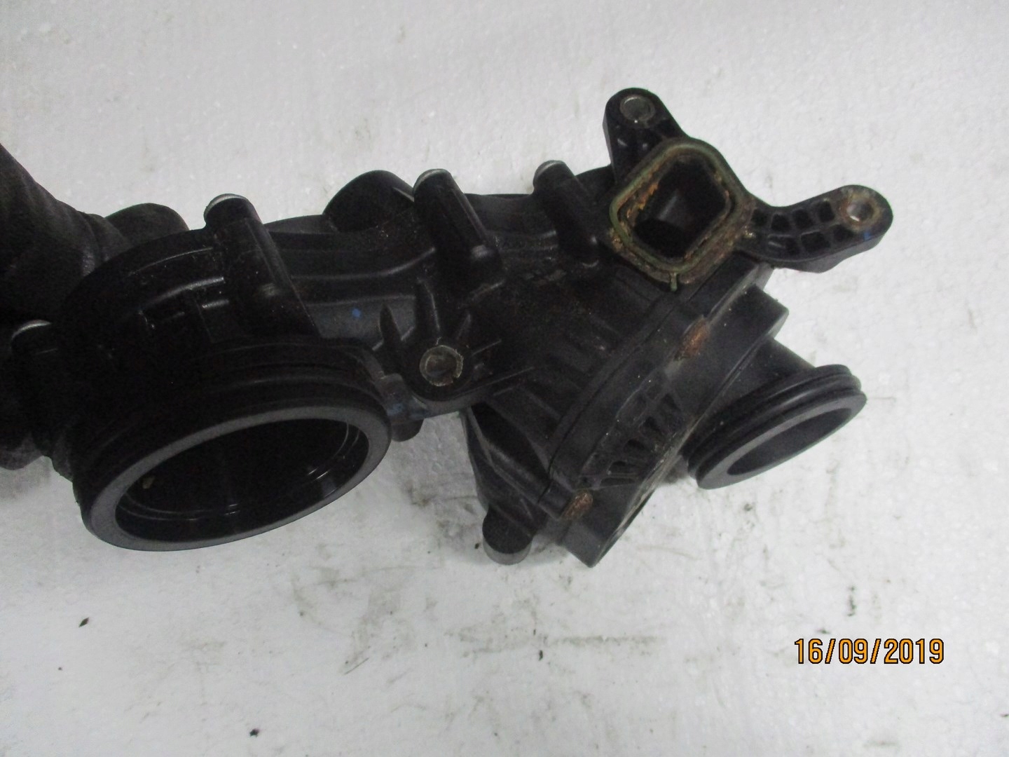 SCATOLA TERMOSTATO 059121111CA