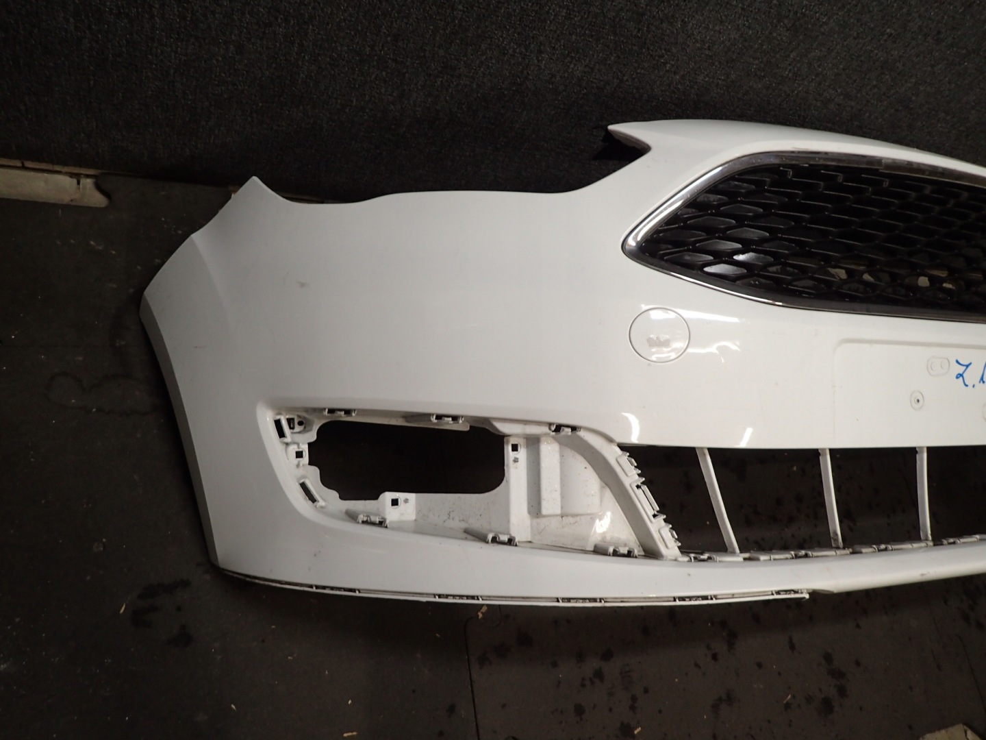 bumper front FORD C MAX MK2 LIFT 15